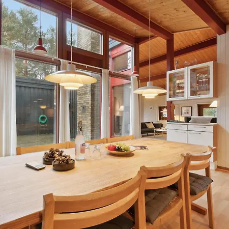 Holiday home Awesome In Nexo With Wifi